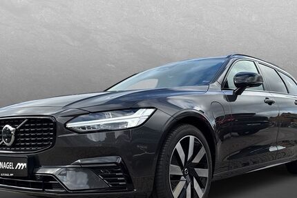 Volvo V90 26.518 km 52.880 € Geldern 47608