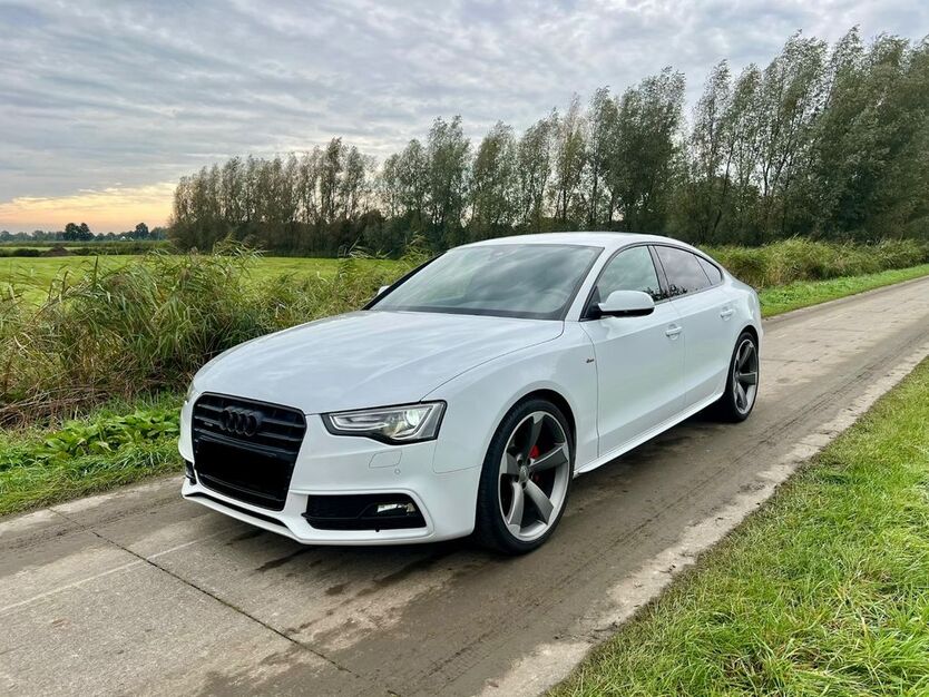 Audi A5 230.000 km 13.000 € Jever 26441
