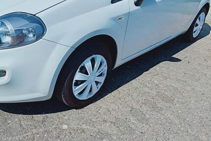 Fiat Punto 61.500 km 4.150 € Herzebrock-Clarholz 33442