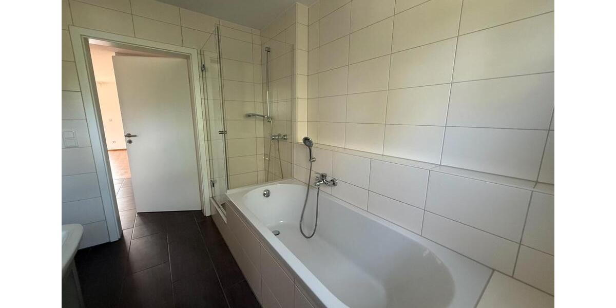 Erdgeschoßwohnung Hilpoltstein - 3 Zimmer, 77 m&sup2;, 399.999&euro; | Angebot:26823823