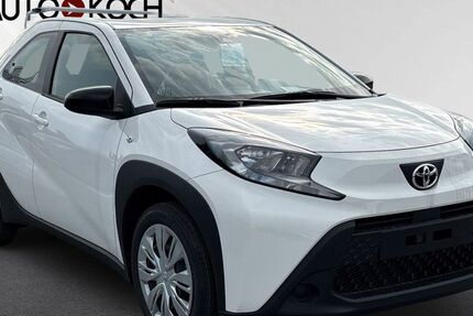 Toyota Aygo (X) 2.500 km 15.789 &euro; Eschweiler 52249