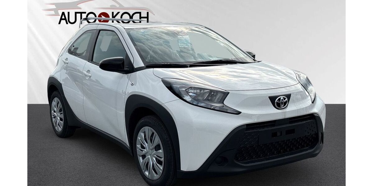 Toyota Aygo (X) 2.500 km 15.789 &euro; Eschweiler 52249