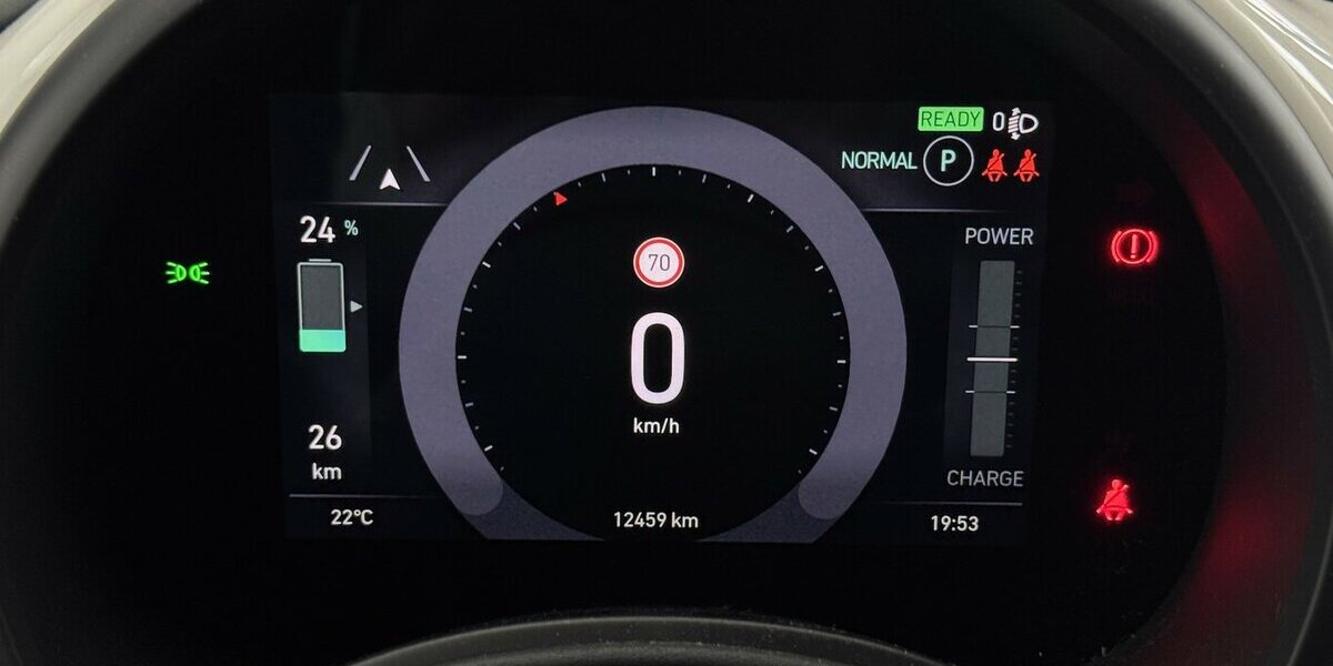 Fiat 500e Action 1. Hand Carplay 12.500 km 14.670 &euro; Lich 35423