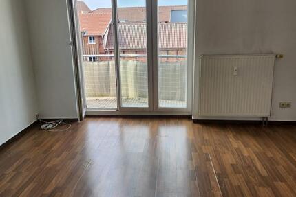 Wohnung Güstrow - 3 Zimmer, 90 m&sup2;, 720&euro; | Angebot:25540732