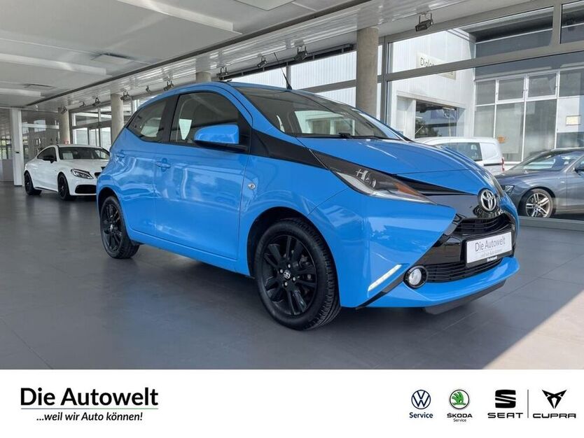 Aygo (X)