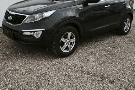 Kia Sportage 150.000 km 7.700 &euro; Dürrlauingen / Ortsteil Mindelaltheim 89350