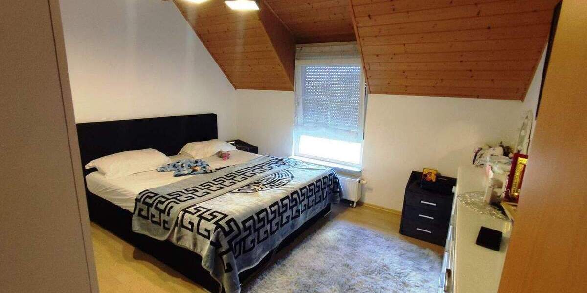 Etagenwohnung Eppingen Mühlbach - 3 Zimmer, 72 m&sup2;, 179.000&euro; | Angebot:25708068