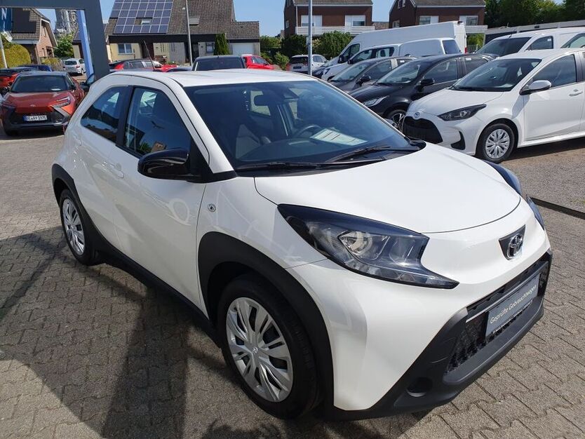 Aygo (X)