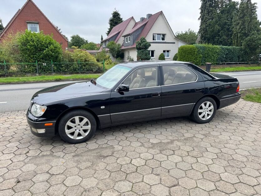 Lexus LS 400 283.000 km 6.500 € Stelle 21435