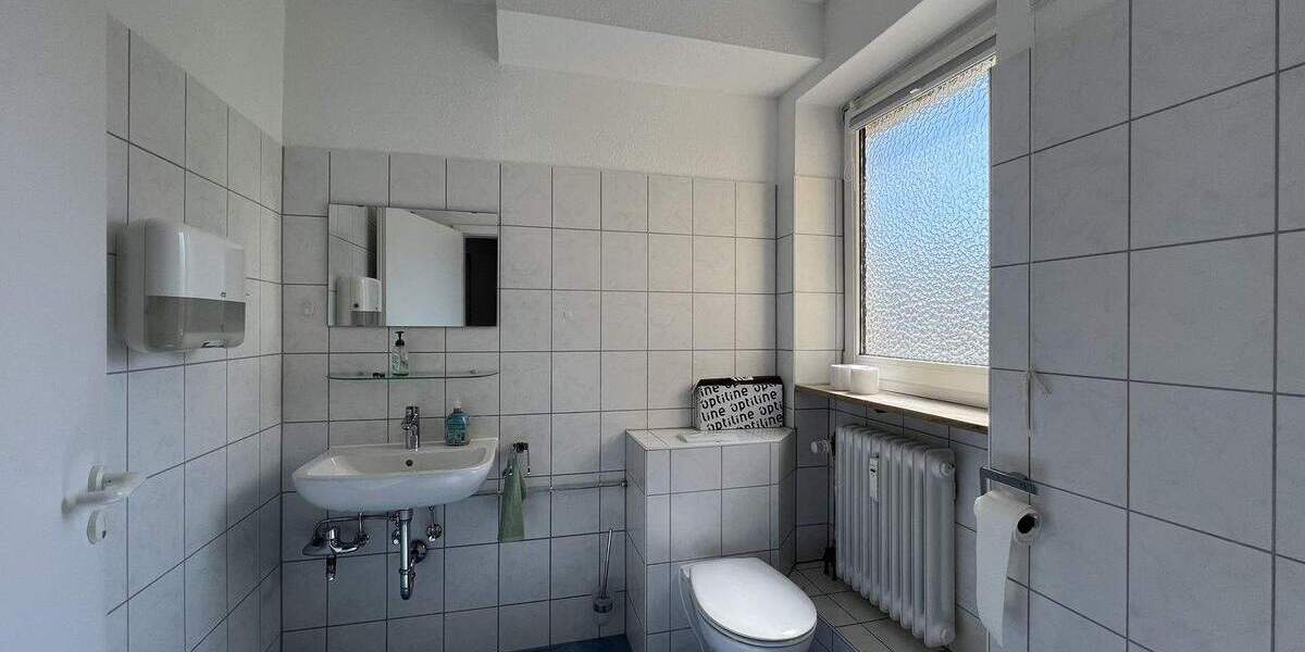 Gewerbeobjekt Erlangen Büchenbach - 9 Zimmer, 449.000&euro; | Angebot:25671201