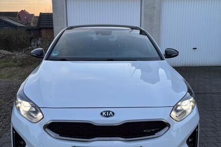 Kia pro ceed / ProCeed 87.000 km 20.500 &euro; Rees 46459