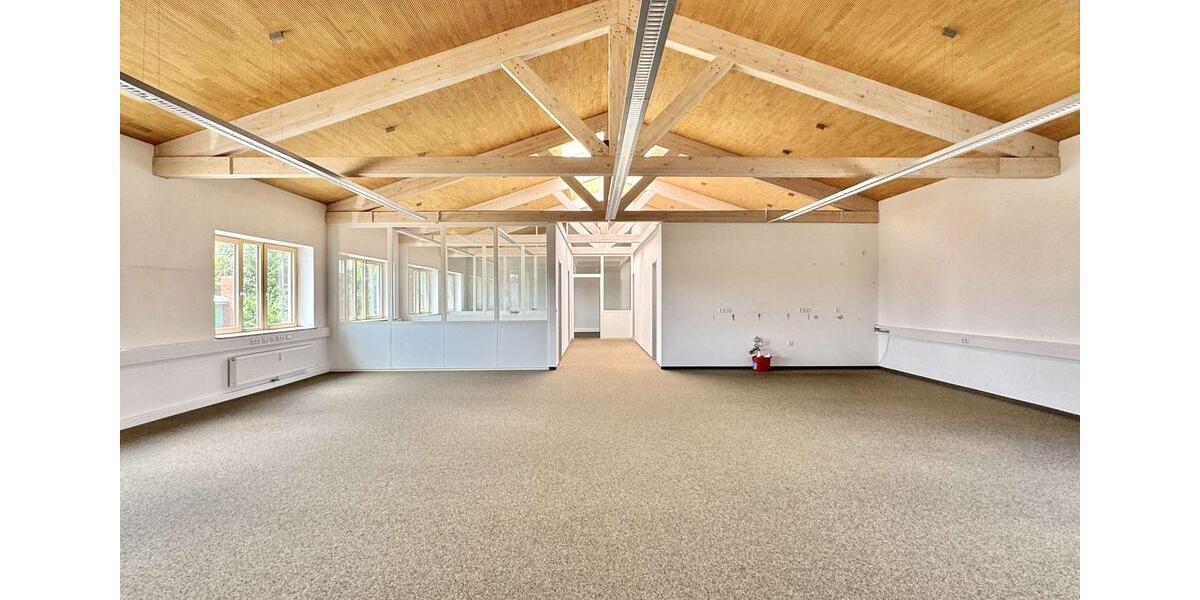 Gewerbeobjekt Pößneck - 1.600&euro; | Angebot:23755448