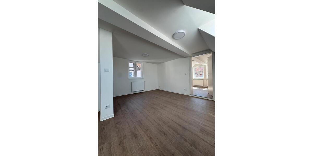 Dachgeschoßwohnung Melsungen - 2 Zimmer, 60 m&sup2;, 625&euro; | Angebot:26284554