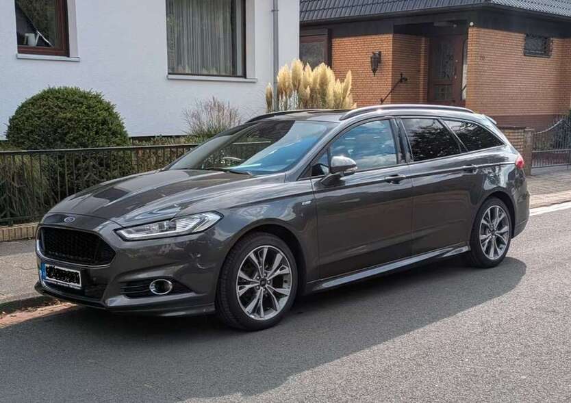 Ford Mondeo 194.300 km 7.500 € Berlin 12203