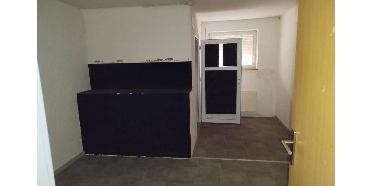 Mehrfamilienhaus, Wohnhaus Edemissen - 8 Zimmer, 250 m&sup2;, 375.000&euro; | Angebot:27092339