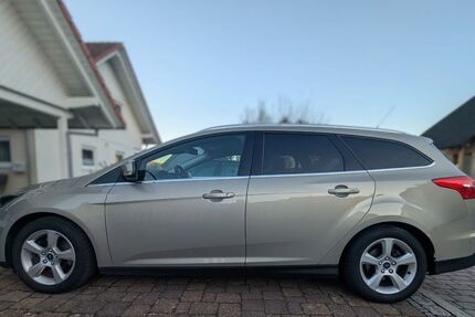 Ford Focus 160.000 km 7.999 &euro; Pressig 96332