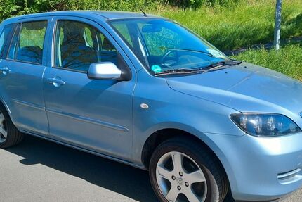Mazda 2 147.610 km 2.450 &euro; Herborn-Burg 35745