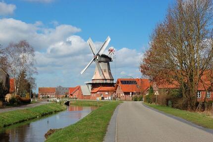Wunderschöne Doppelhaushälfte am Sauteler Kanal (von privat) 7 zimmer