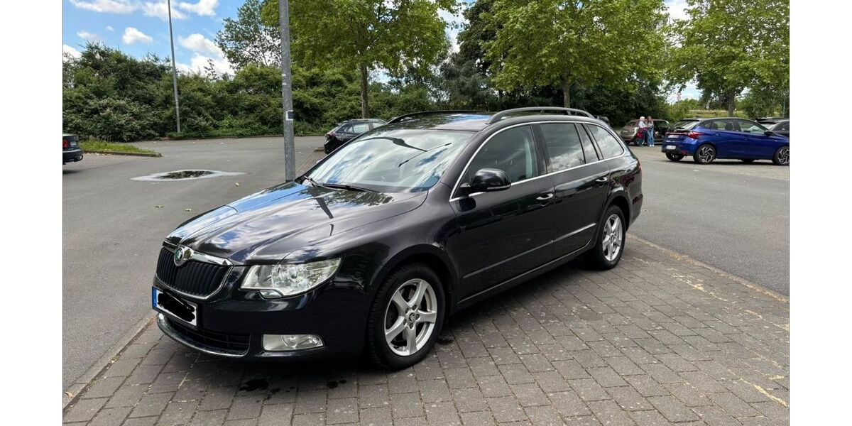 Skoda Superb 218.000 km 8.999 &euro; Gießen 35394