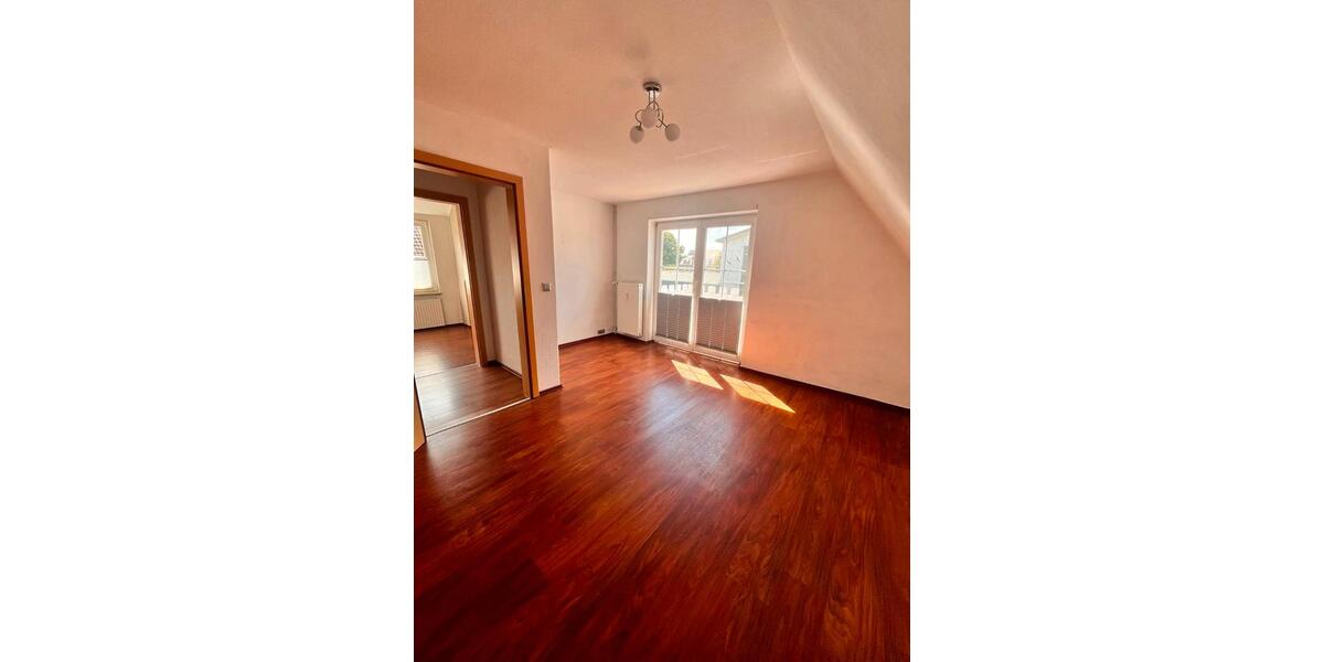 Mehrfamilienhaus, Wohnhaus Büdelsdorf - 9 Zimmer, 241 m&sup2;, 509.000&euro; | Angebot:27232122
