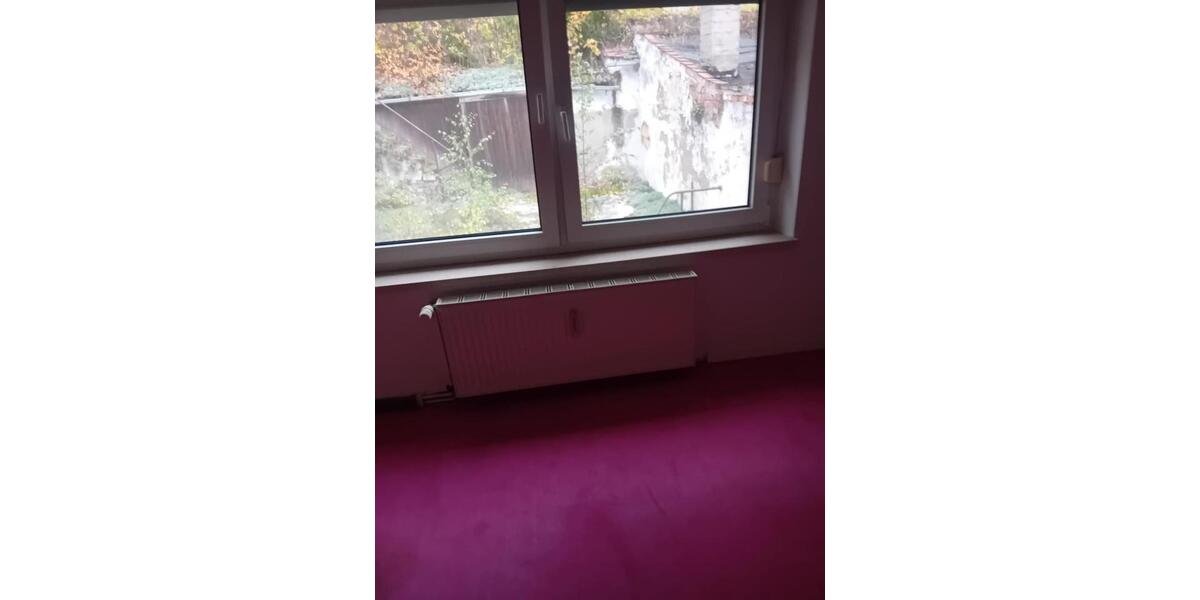 Reihenhaus Hettstedt - 8 Zimmer, 180 m&sup2;, 79.000&euro; | Angebot:26777430