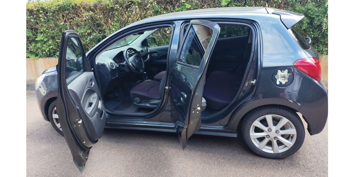 Mitsubishi Space Star 49.000 km 7.000 &euro; Hahnstätten 65623