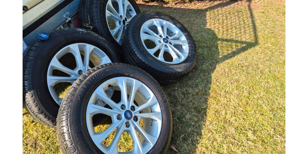 Ford Kuga 97.000 km 9.990 &euro; Warsow 19075