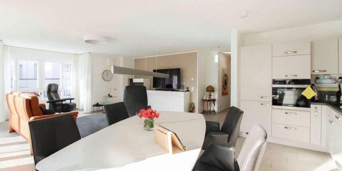 Etagenwohnung Schwerte - 3 Zimmer, 101 m&sup2;, 299.000&euro; | Angebot:24700086