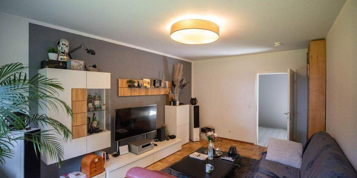 Etagenwohnung Uetersen - 3 Zimmer, 76 m&sup2;, 140.000&euro; | Angebot:25680000