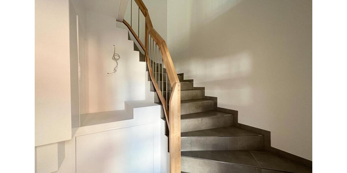 Dachgeschoßwohnung Schüttorf - 3 Zimmer, 106 m&sup2;, 1.175&euro; | Angebot:26297083