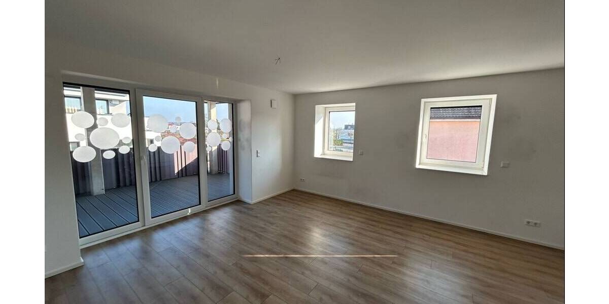 Etagenwohnung Wassertrüdingen - 4 Zimmer, 95 m&sup2;, 300.000&euro; | Angebot:26388716