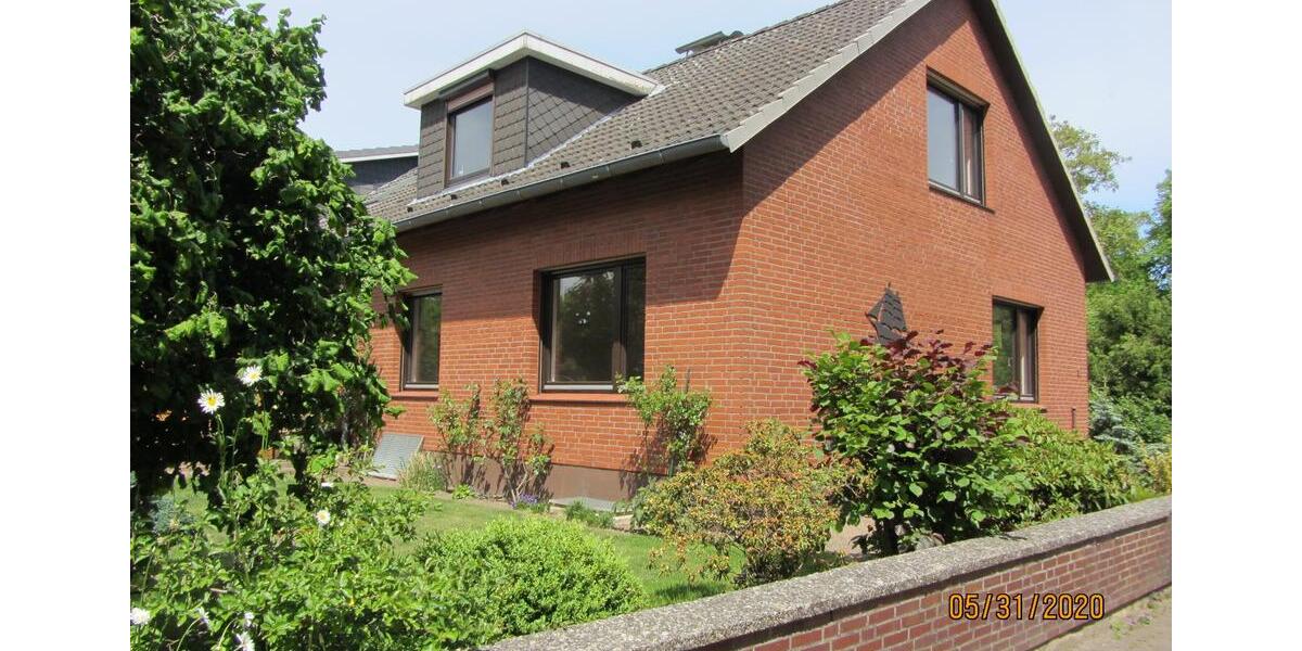 Doppelhaushälfte in ruhiger Lage in Haby von Privat zu verkaufen 3.5 zimmer