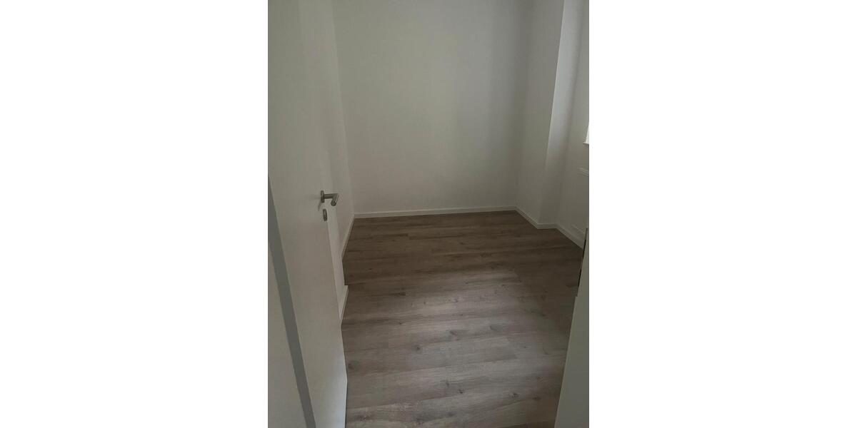 Erdgeschoßwohnung Paderborn - 3 Zimmer, 86 m&sup2;, 850&euro; | Angebot:26403781