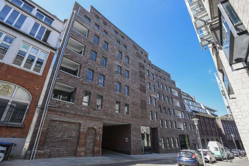 Wohnung zum Mieten in Kiel 1.388 € 86.72 m²