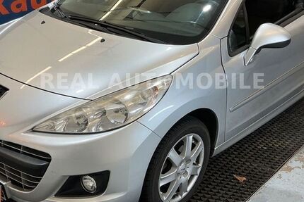 Peugeot 207 120.000 km 3.699 &euro; Frankfurt am Main 65933