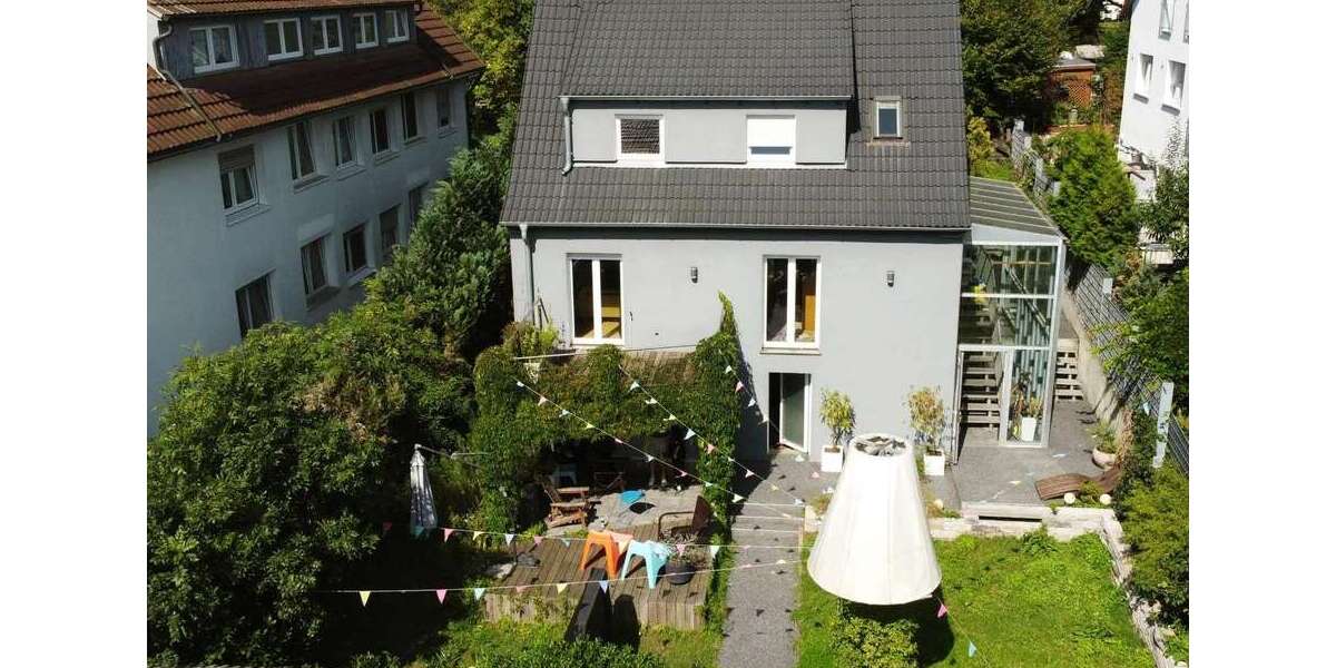 Einfamilienhaus Korntal-Münchingen Münchingen - 8.5 Zimmer, 250 m&sup2;, 850.000&euro; | Angebot:26965540