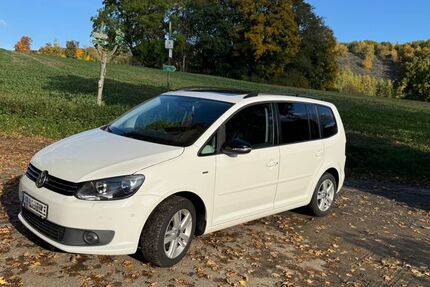 VW Touran 173.500 km 7.399 &euro; Lehesten 07349