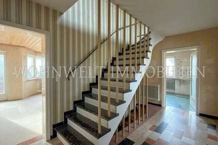 Haus Moosburg - 9 Zimmer, 200 m&sup2;, 790.000&euro; | Angebot:24740558