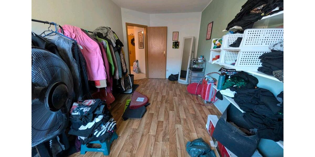 Etagenwohnung Schwarzenfeld - 4 Zimmer, 90 m&sup2;, 850&euro; | Angebot:26395836
