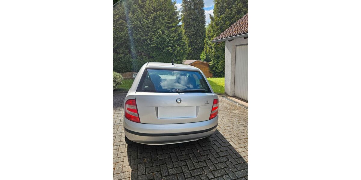 Skoda Fabia 217.750 km 1.800 &euro; Erbach 64711