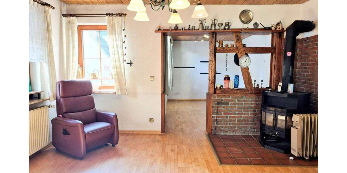 Mehrfamilienhaus, Wohnhaus Esslingen Mettingen - 1 Zimmer, 204 m&sup2;, 580.000&euro; | Angebot:23987023