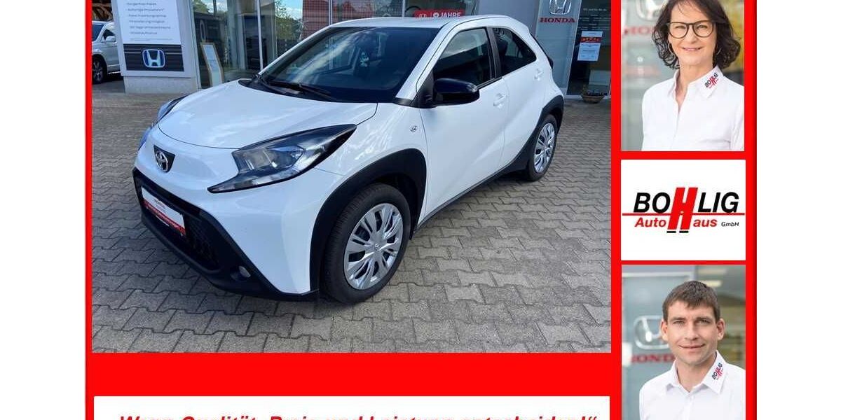 Toyota Aygo (X) 24.700 km 14.470 &euro; Frankfurt-Oder 15236