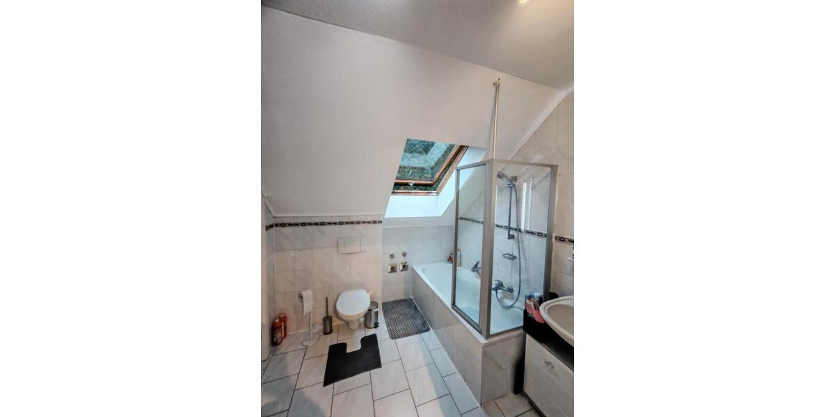 Dachgeschoßwohnung Zweibrücken - 2 Zimmer, 65 m&sup2;, 520&euro; | Angebot:26363197