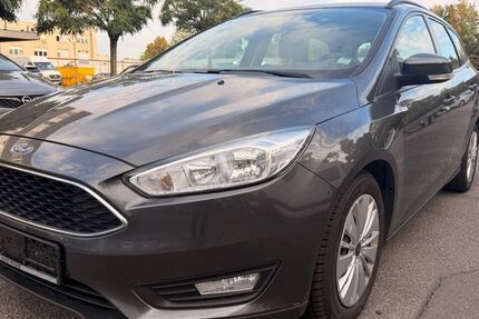 Ford Focus 114.092 km 4.999 &euro; Berlin 12249