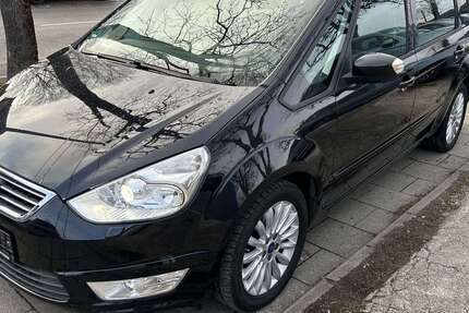 Ford Galaxy 152.000 km 7.990 &euro; Muenchen 81825