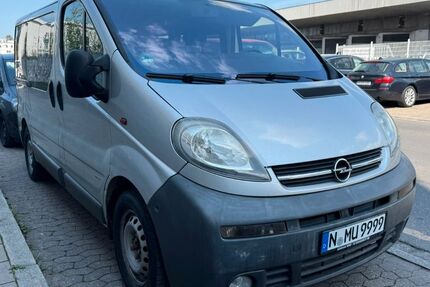 Opel Vivaro 285.000 km 3.500 &euro; Nürnberg 90439