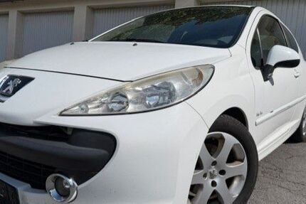 Peugeot 207 213.000 km 1.990 &euro; Dortmund 44328