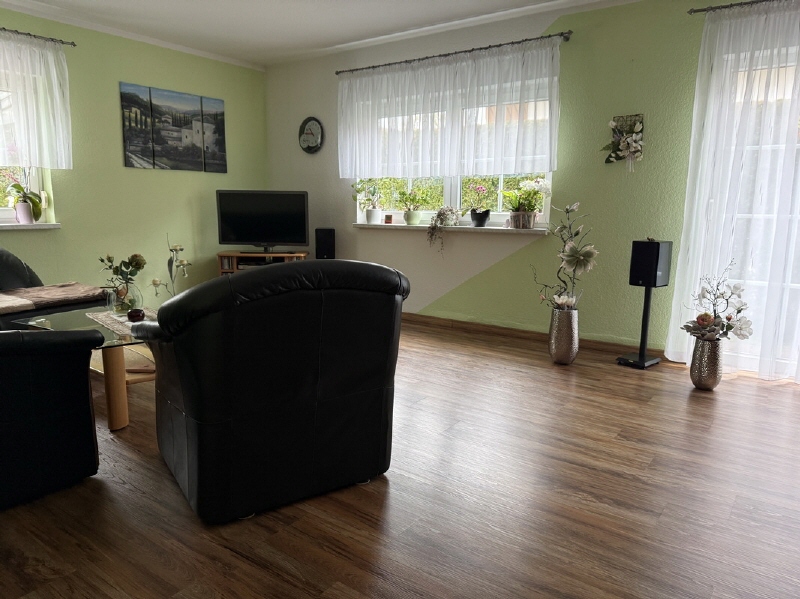 Endlich als Familie ankommen - Einfamilienhaus Ohrdruf Ohrdruf | Angebot:27128433
