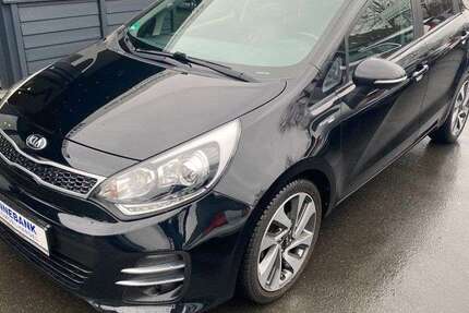 Kia Rio 76.000 km 11.990 &euro; Hamm, Westf 59065