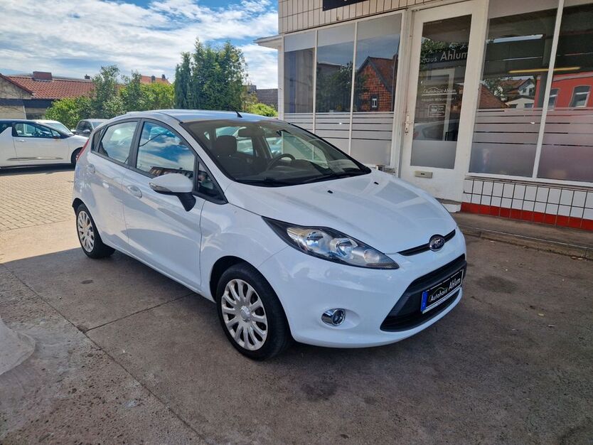Ford Fiesta 156.000 km 4.499 € Wolfenbüttel 38302